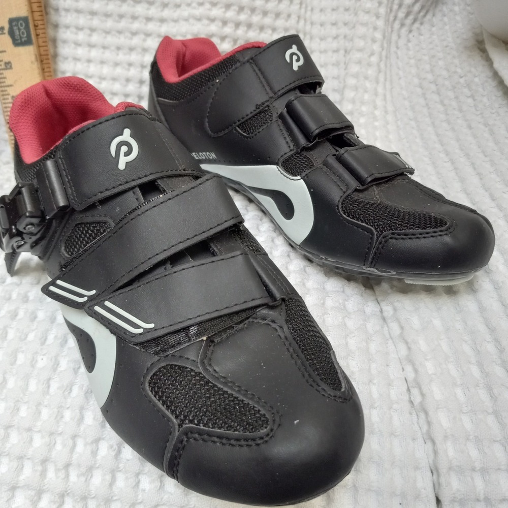 Peloton Unisex Cycling Shoes Black Size 42 J-19 PL-SH-02 3-Bolt Cleat Compatible
